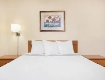 Days By Wyndham Havasu Lake Havasu City