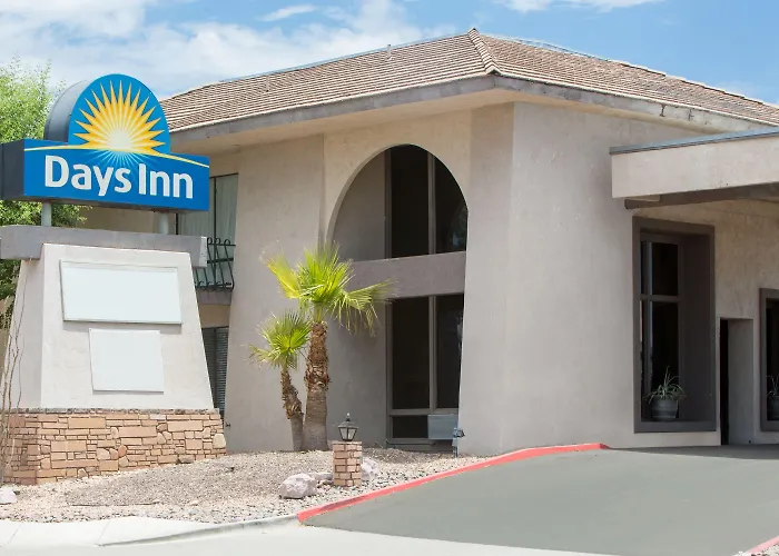 Days By Wyndham Havasu 2*