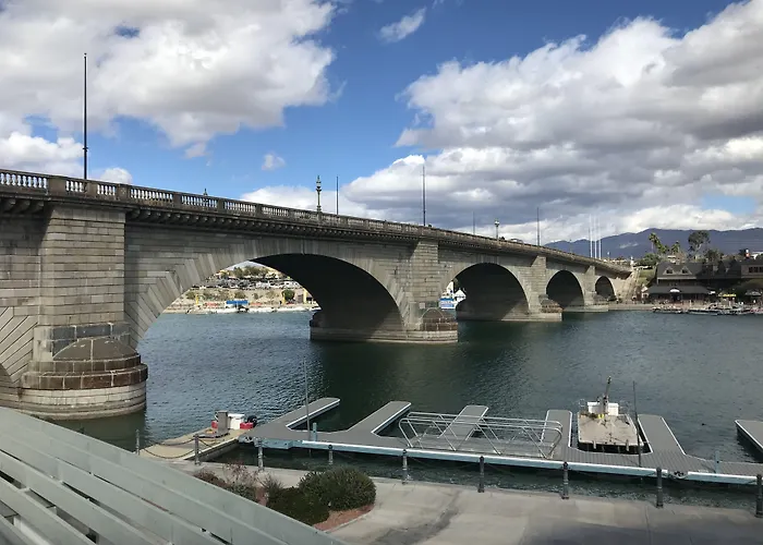 Motel Days By Wyndham Havasu 2*
