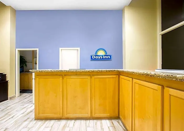 Motel Days By Wyndham Havasu